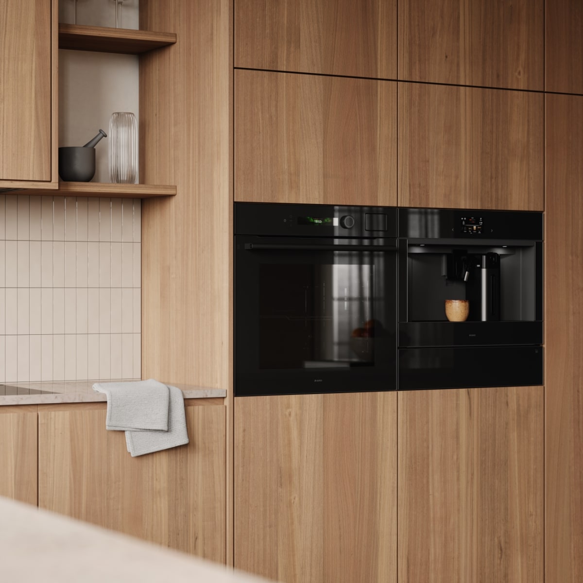 Микроволновая печь Asko OM54BGH встр. черное стекло фото