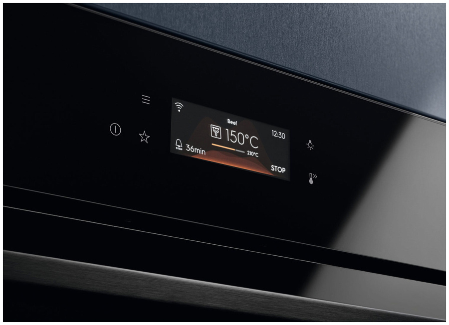 Духовой шкаф Electrolux LVL 8E09Z CombiQuick 800 с функцией СВЧ черный фото