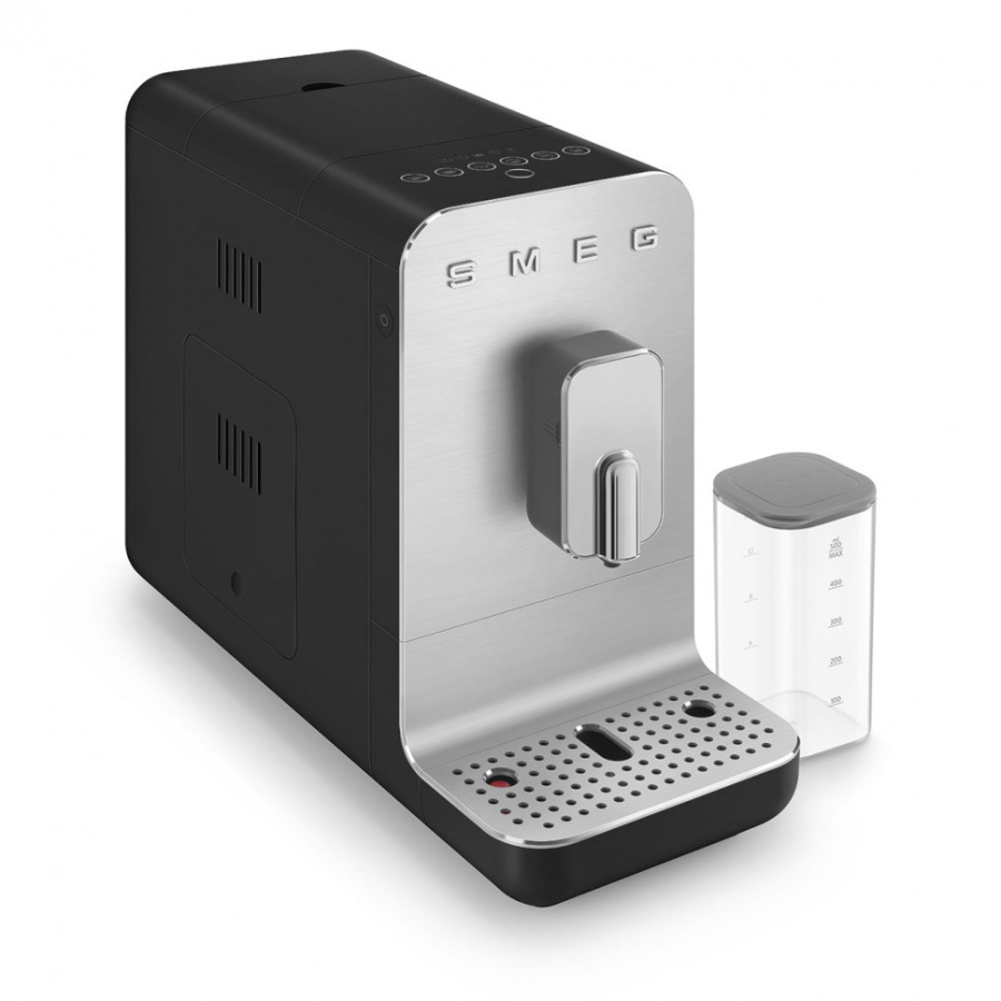 Кофемашина Smeg BCC13BLMEU черный фото